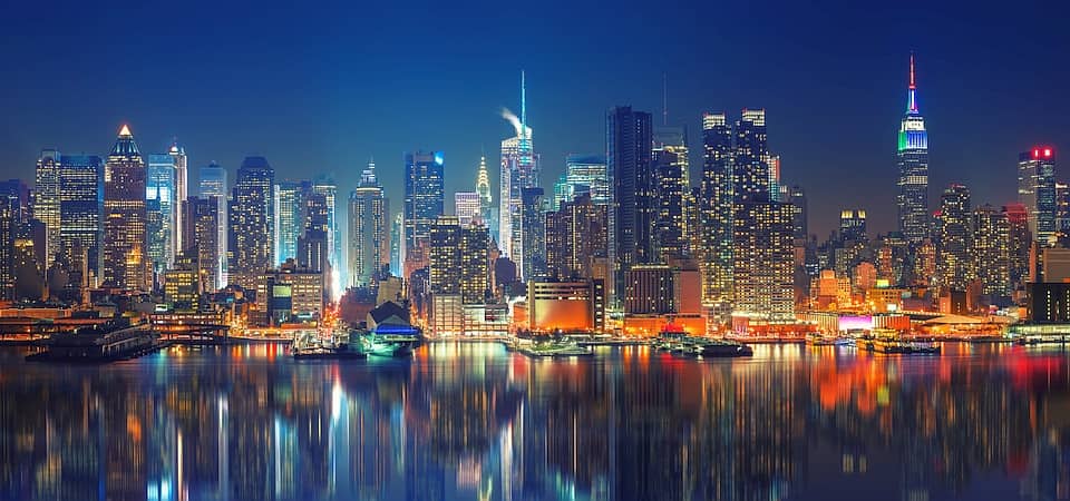 USA - panorama Manhattanu nocą